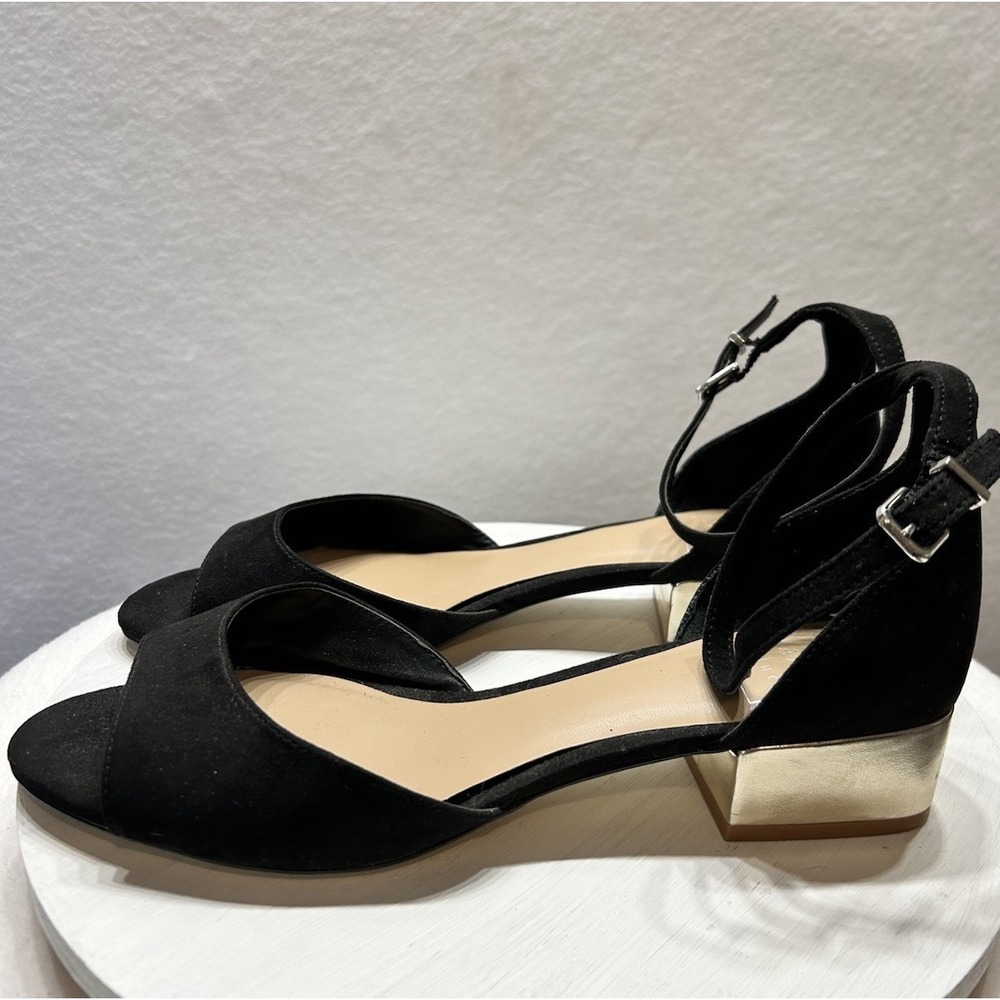 Kaari Blue Womens Size 9.5M Danni Ankle Strap Black With Gold Block Heel Shoes